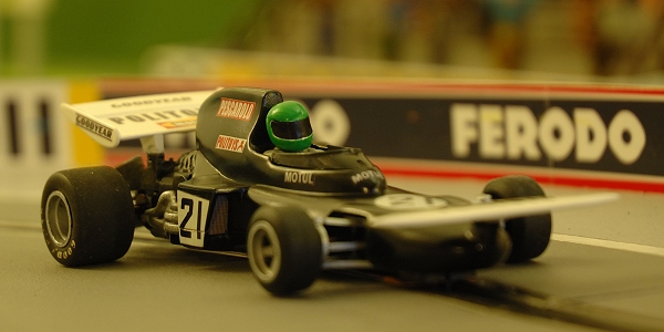 Scalextric March 721 Pescarolo
