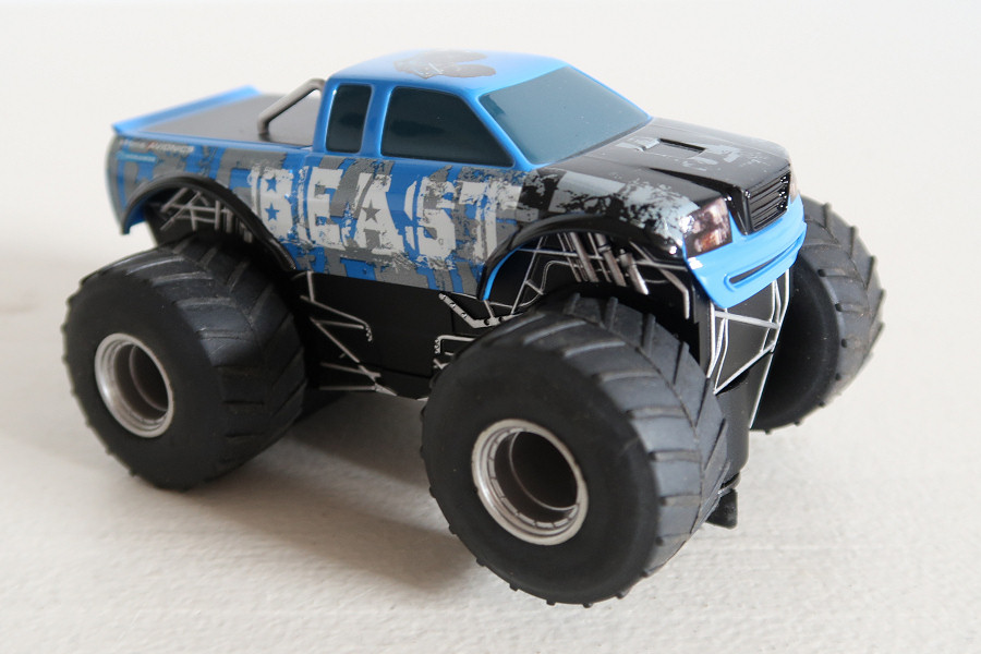 Scalextric Monster Truck Beast