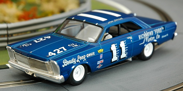 Revell : '65 Ford Galaxie 500 #11 Ned Jarrett