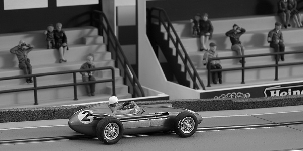 Cartrix F1 Historic : Aston Martin DBR4